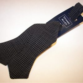 Wool Diamond-Point Plaid (Grey)